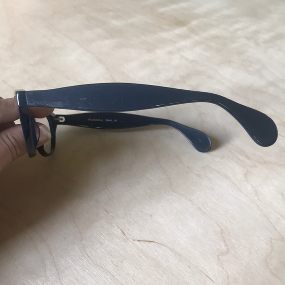 Classic Stylish Glasses - Picture 3 of 4